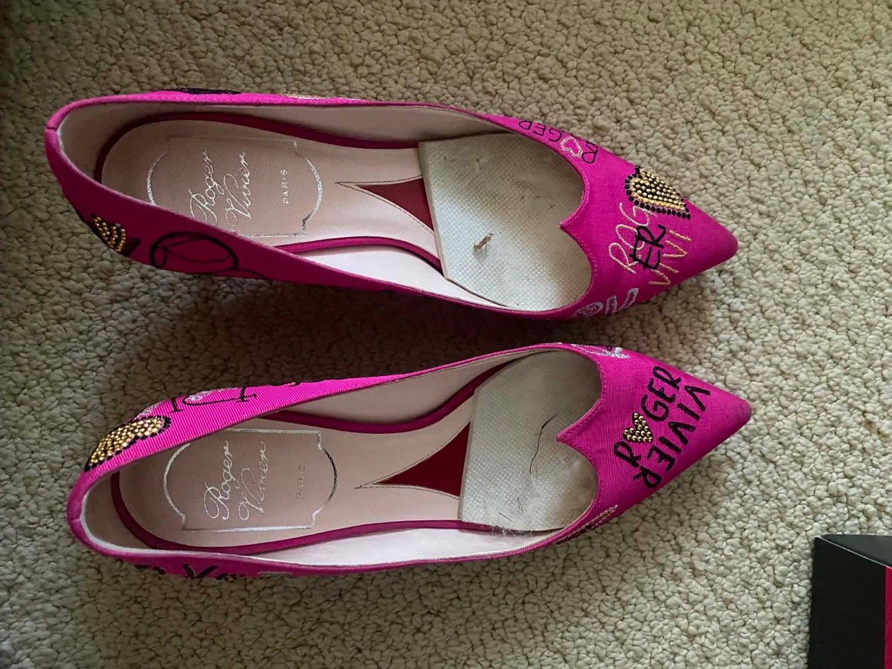 Roger Vivier Pink Embroidered Pointed Toe Flats