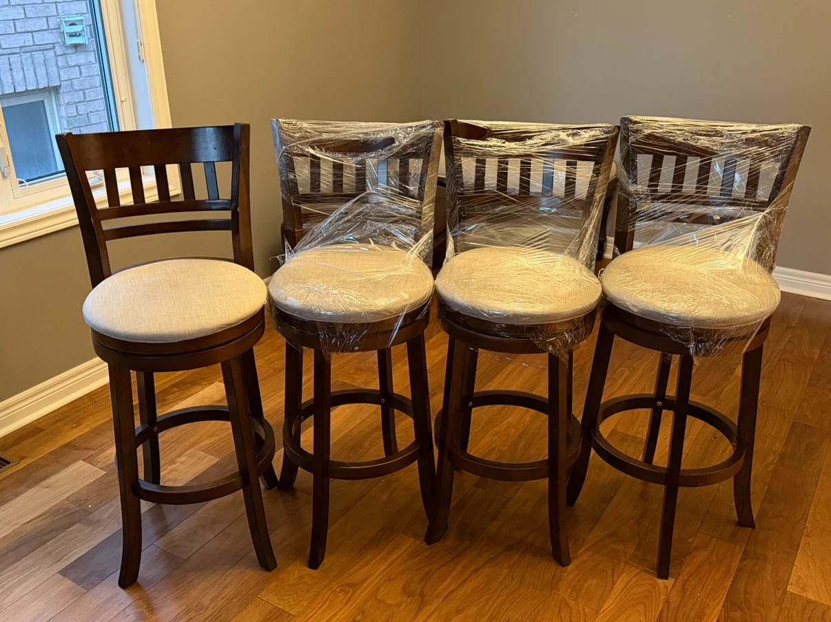 Set of 4 Swivel Bar Stools - photo 2