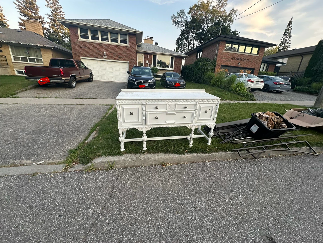 White Cuisinart with Drawers