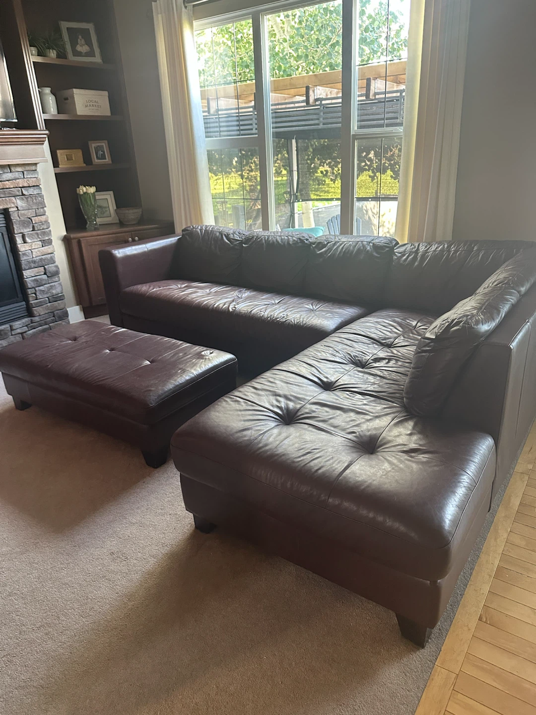 Leather sectional and ottoman - photo 2