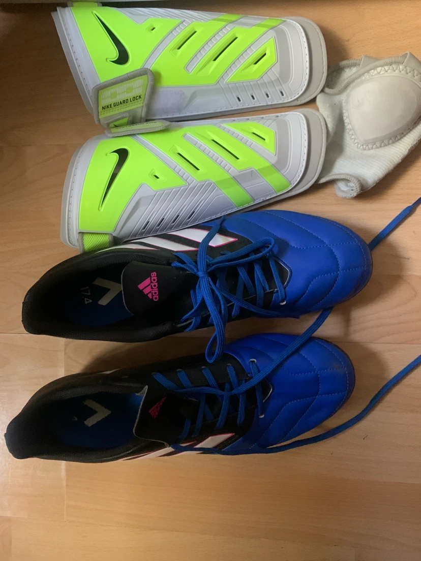 Size :11 - Adidas Soccer Cleats and Nike Shin Guards