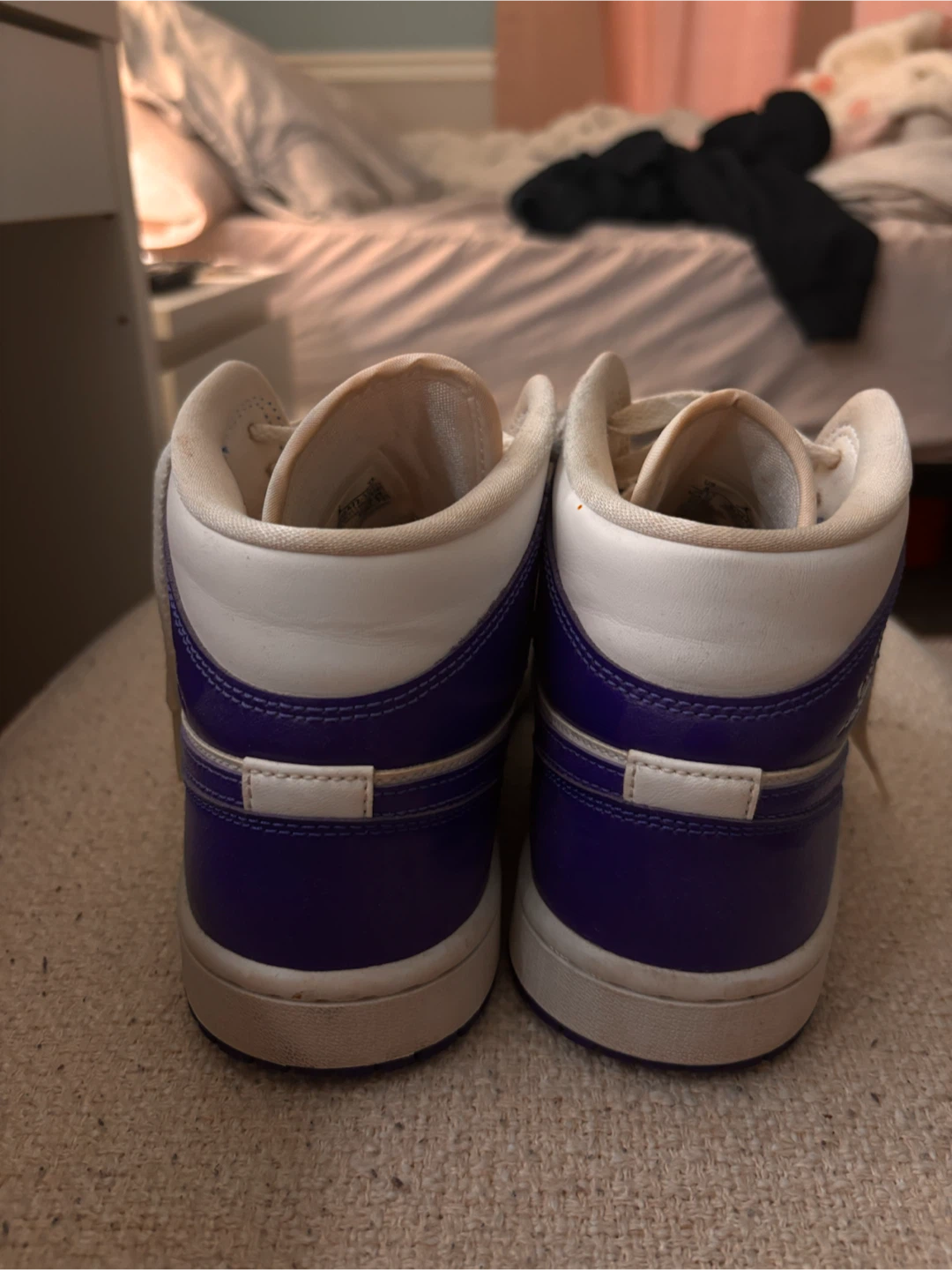 Air Jordan 1 Mid SE Shoes - photo 3