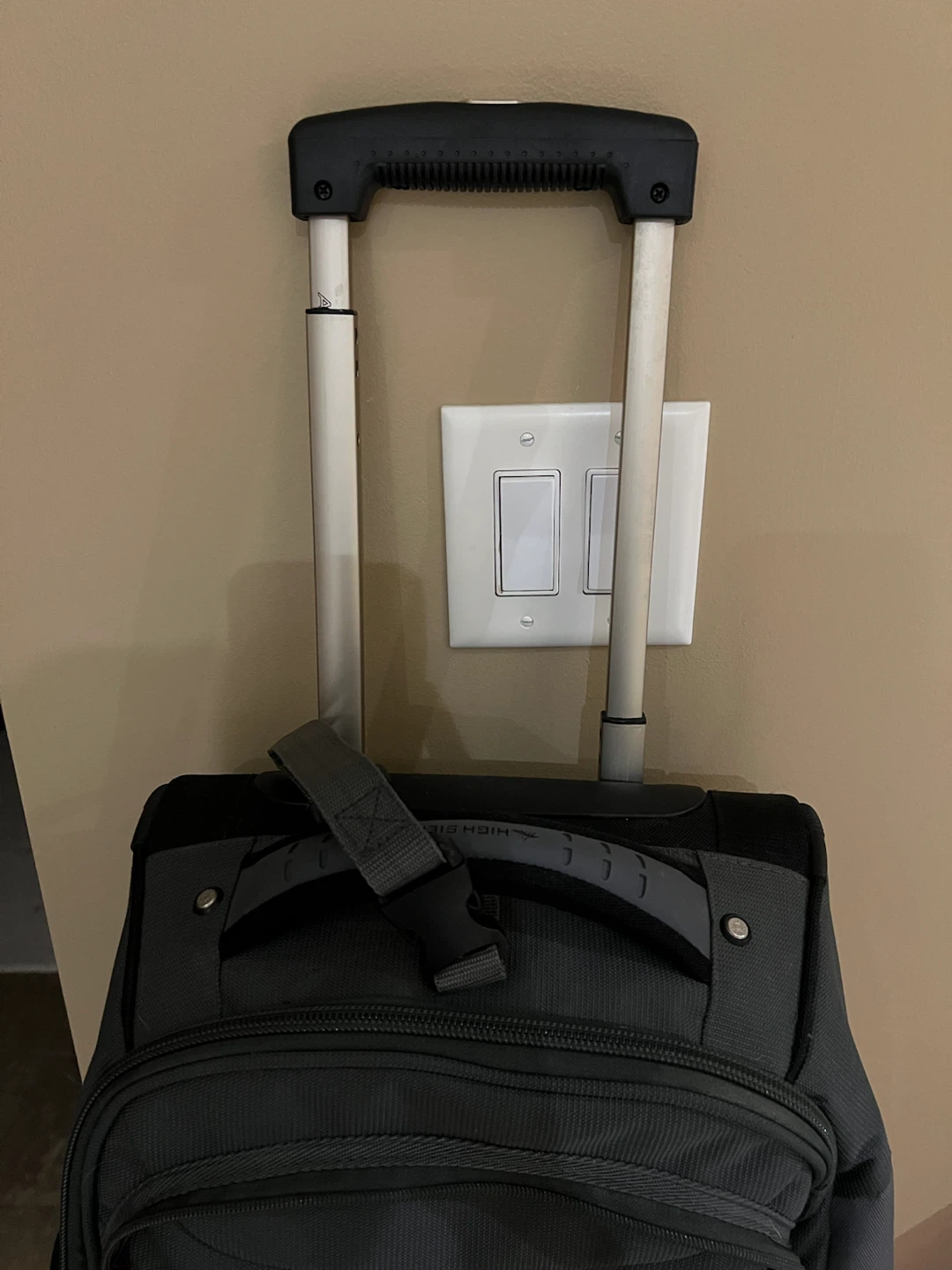 High Sierra Rolling Carry-On Luggage