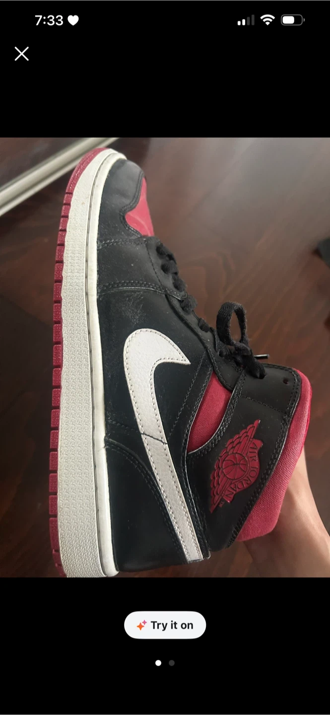 Air Jordan 1 Mid Black Red Sneakers