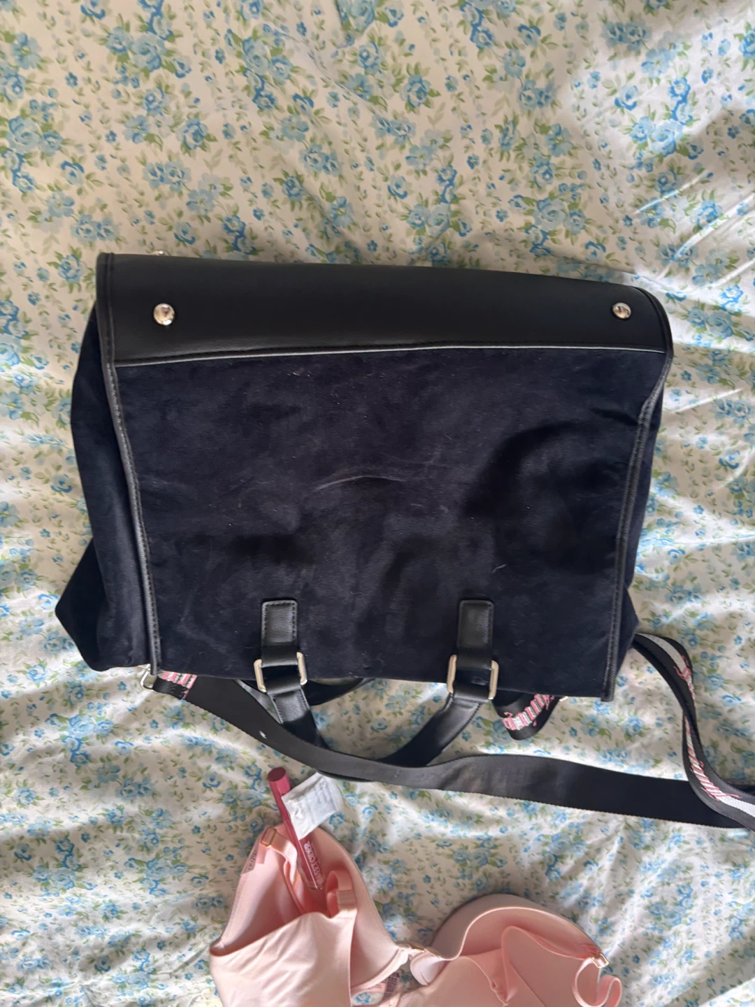 Juicy Couture Velour Tote Bag with Pouch - photo 3