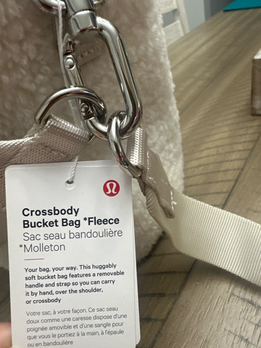 New Lululemon Fleece Crossbody Bucket Bag - photo 3