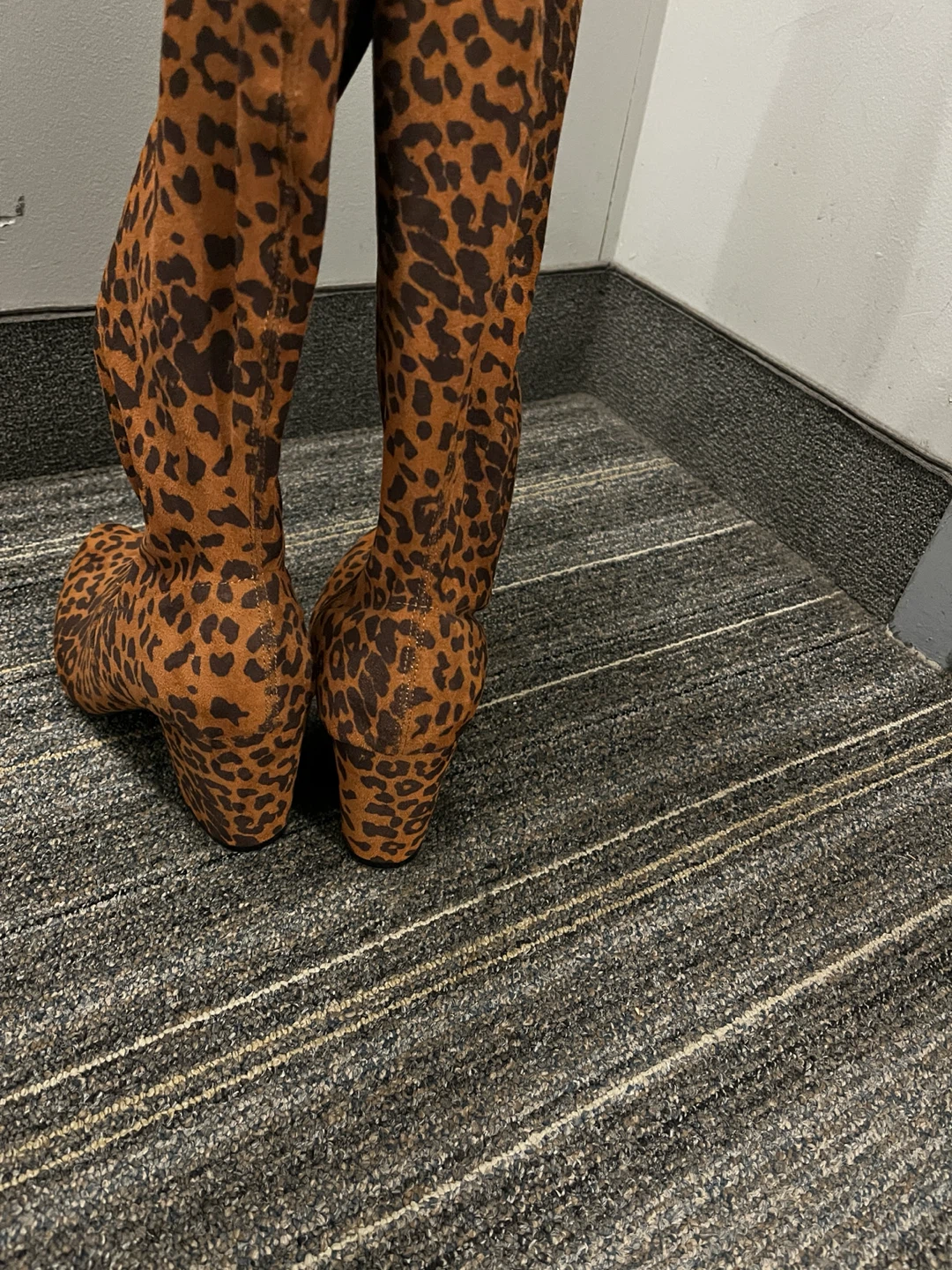 Leopard Print Over-the-Knee Boots Size 8WW - photo 4