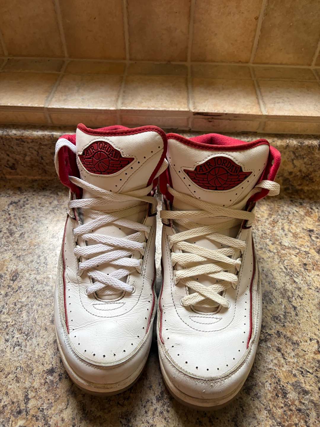 Air Jordan II (2) White Red Sneakers - photo 4