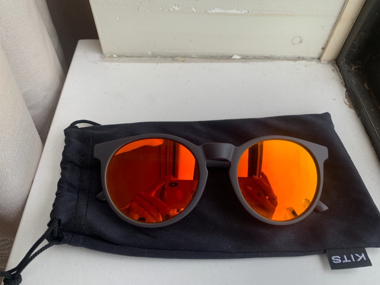 KITS Sunglasses with Red Mirrored Lenses