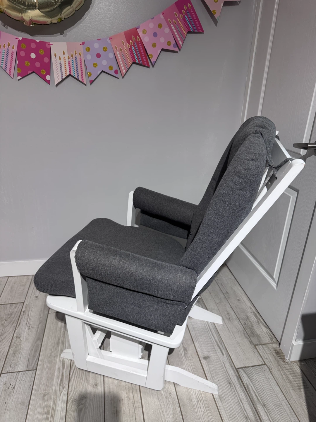 Rocking Chair, Comfortable Nursing/Glider Chair - photo 2