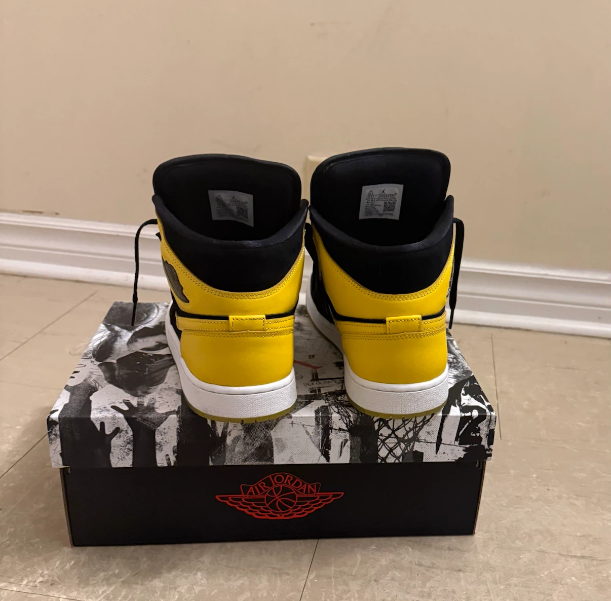 Air Jordan 1 Mid Yellow Black Sneakers - photo 2