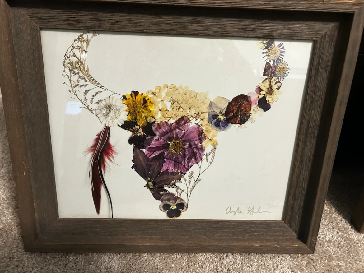 Framed Art Work - photo 3