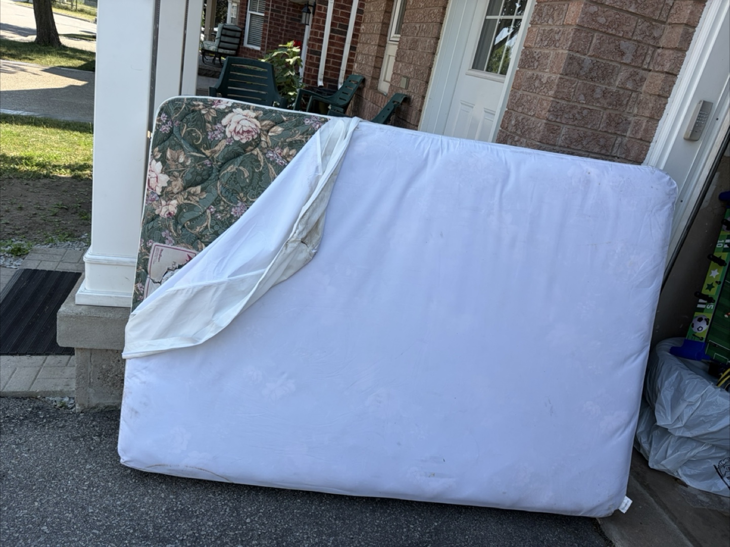Floral Mattress - photo 3