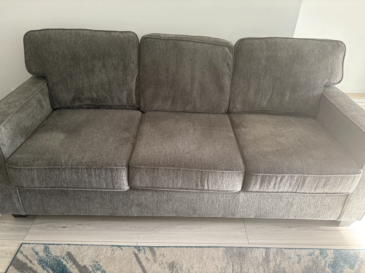 Soft couch in excellent condition - photo 3