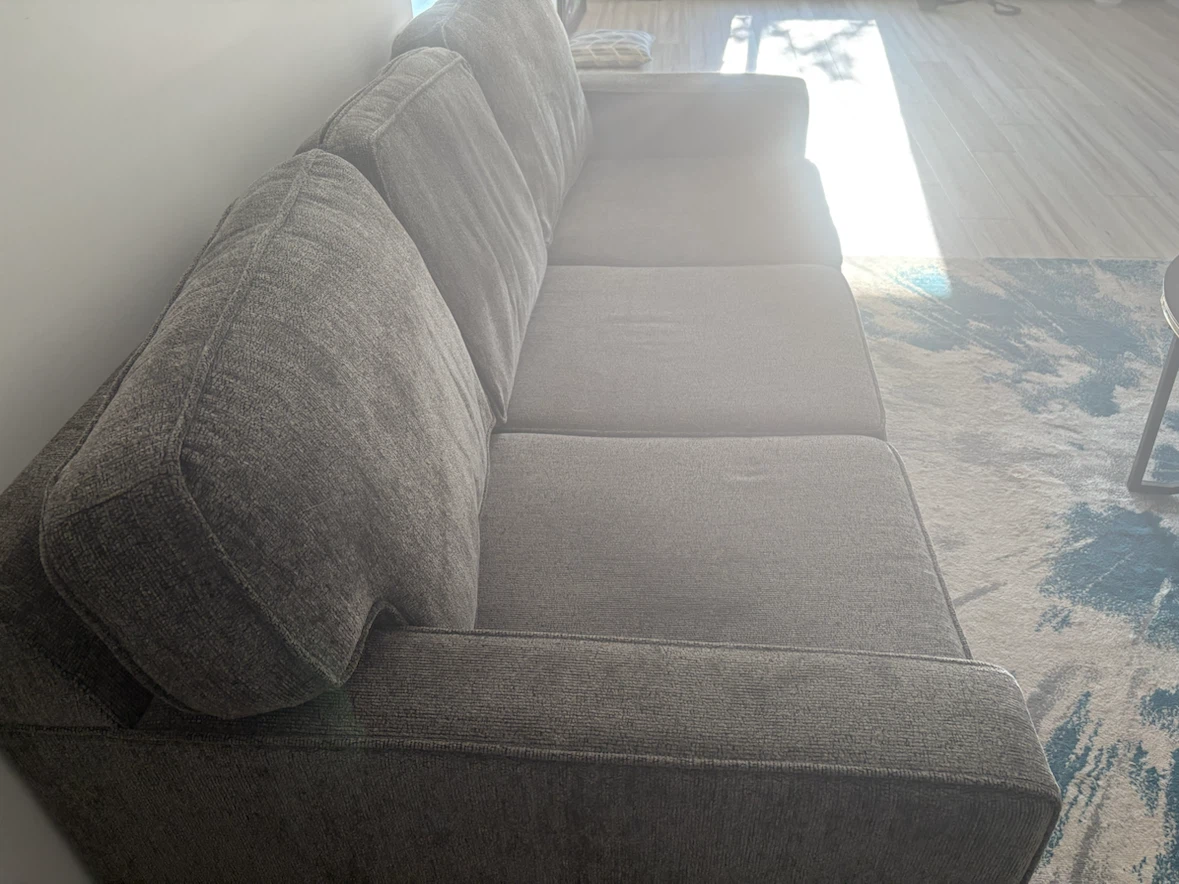 Soft couch in excellent condition - photo 5