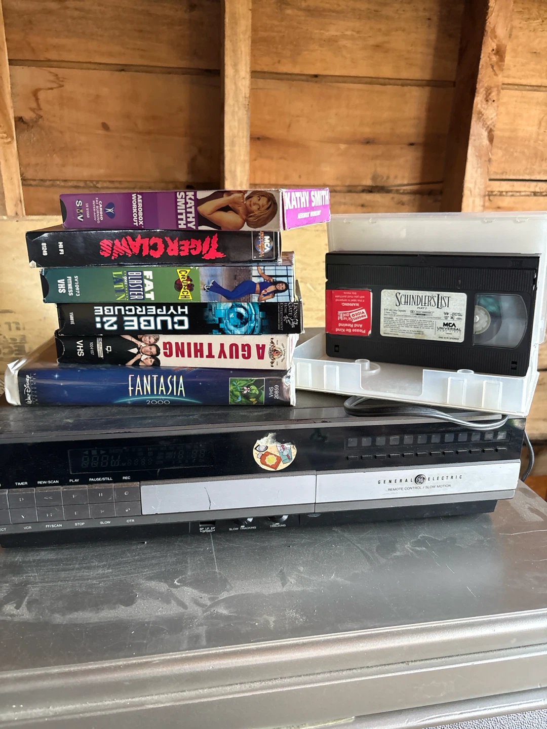 FREE!!! must go ASAP! GE VCR with VHS Tapes - photo 2