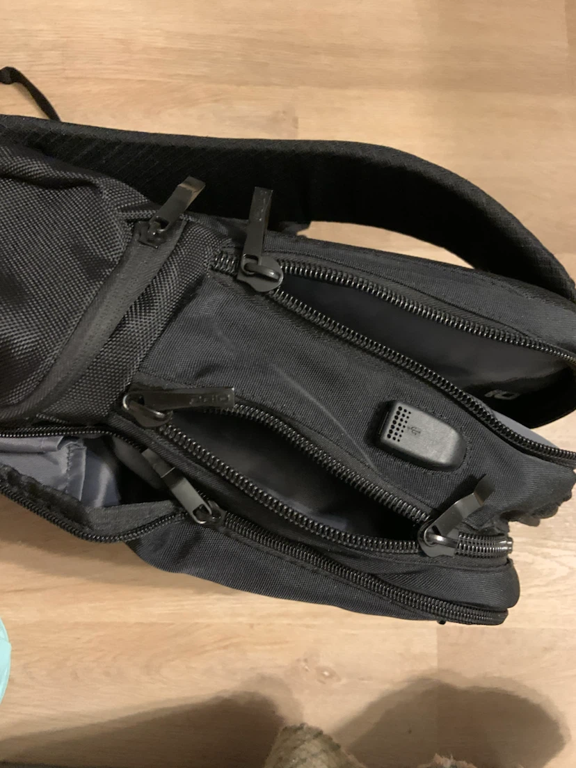 multiple pocket/compartment usb backpack - photo 4