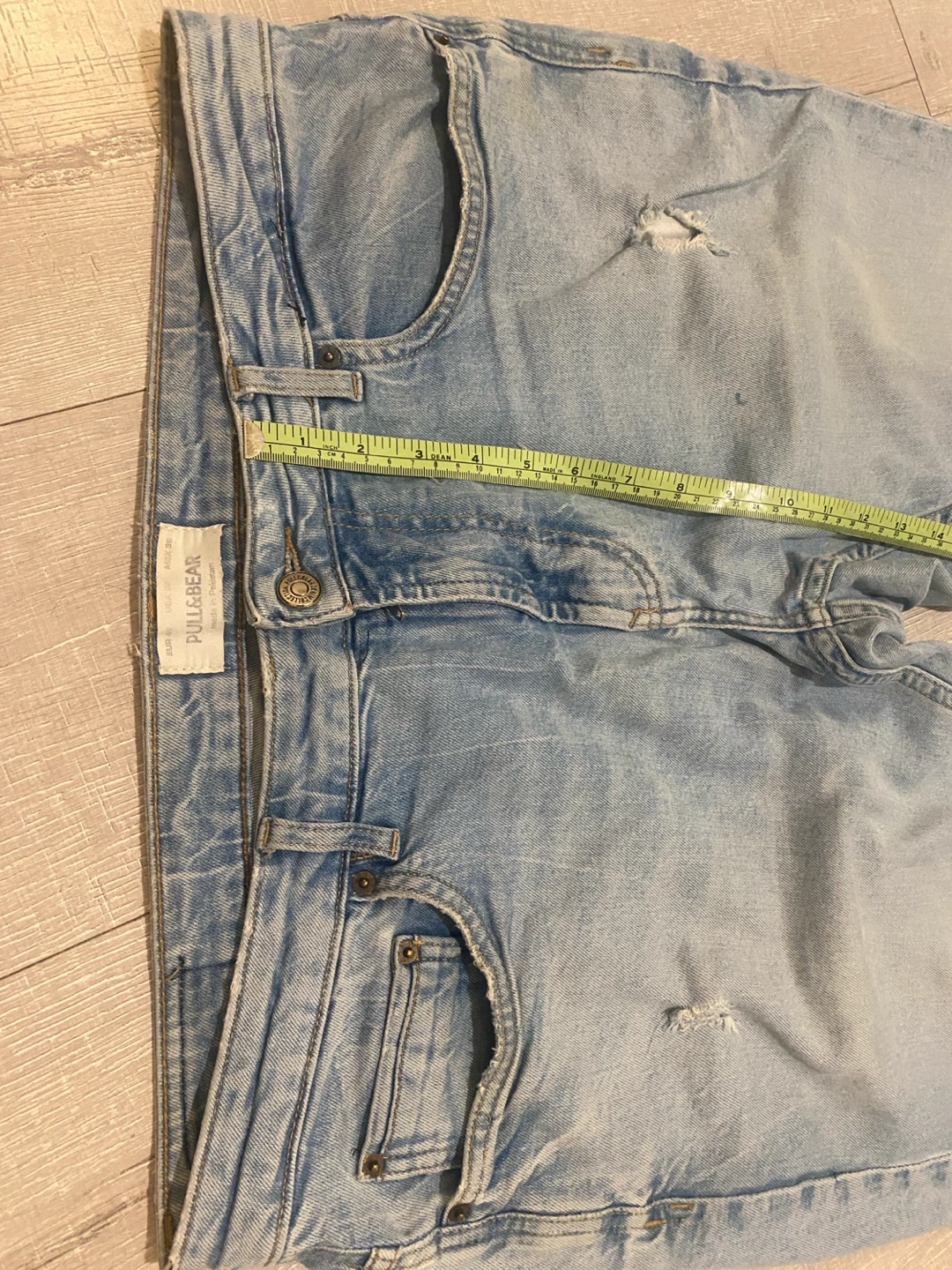 Pull & Bear Light Wash Distressed Denim Jeans - photo 2