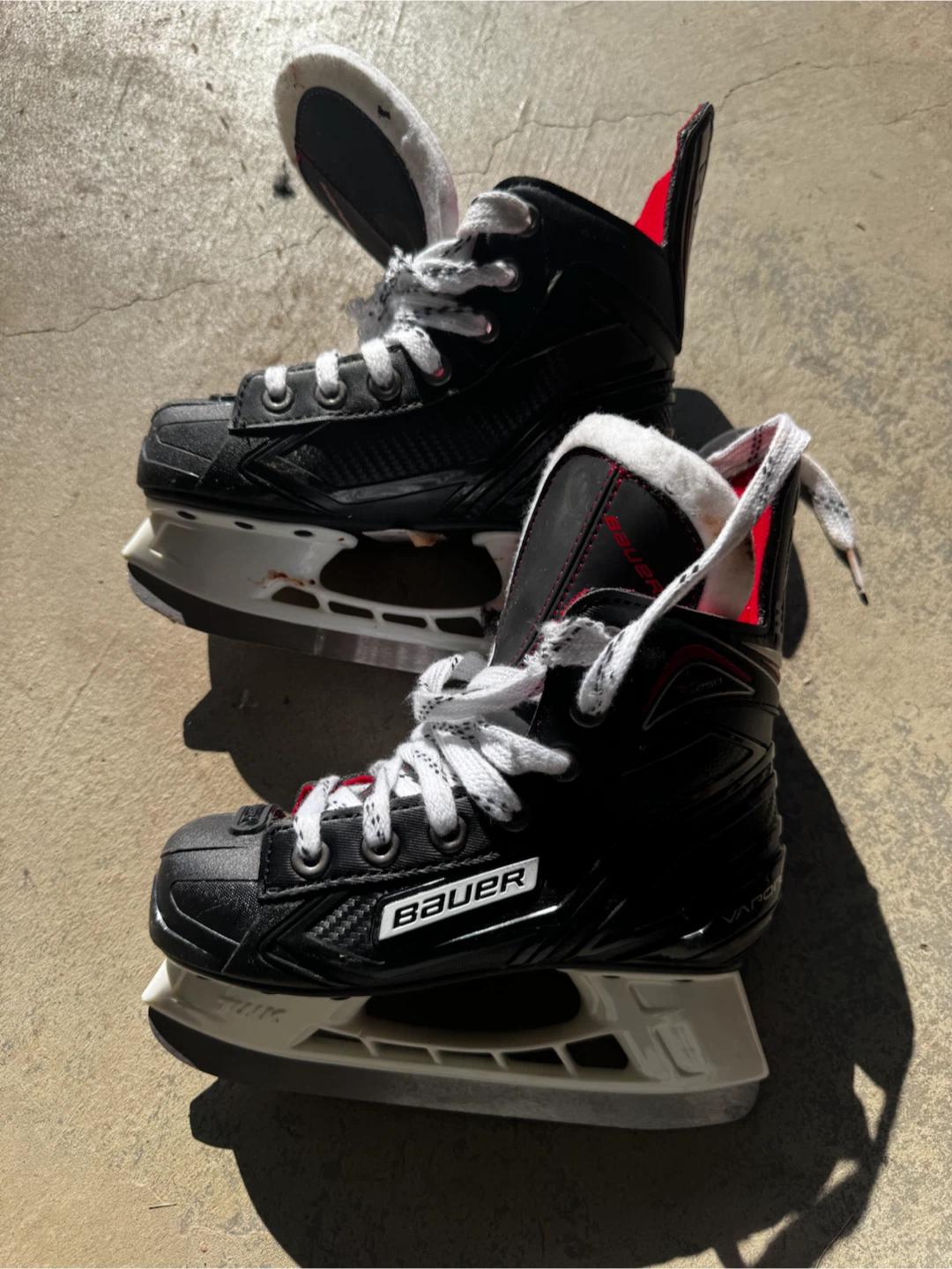 Bauer Youth Hockey Skates - photo 4