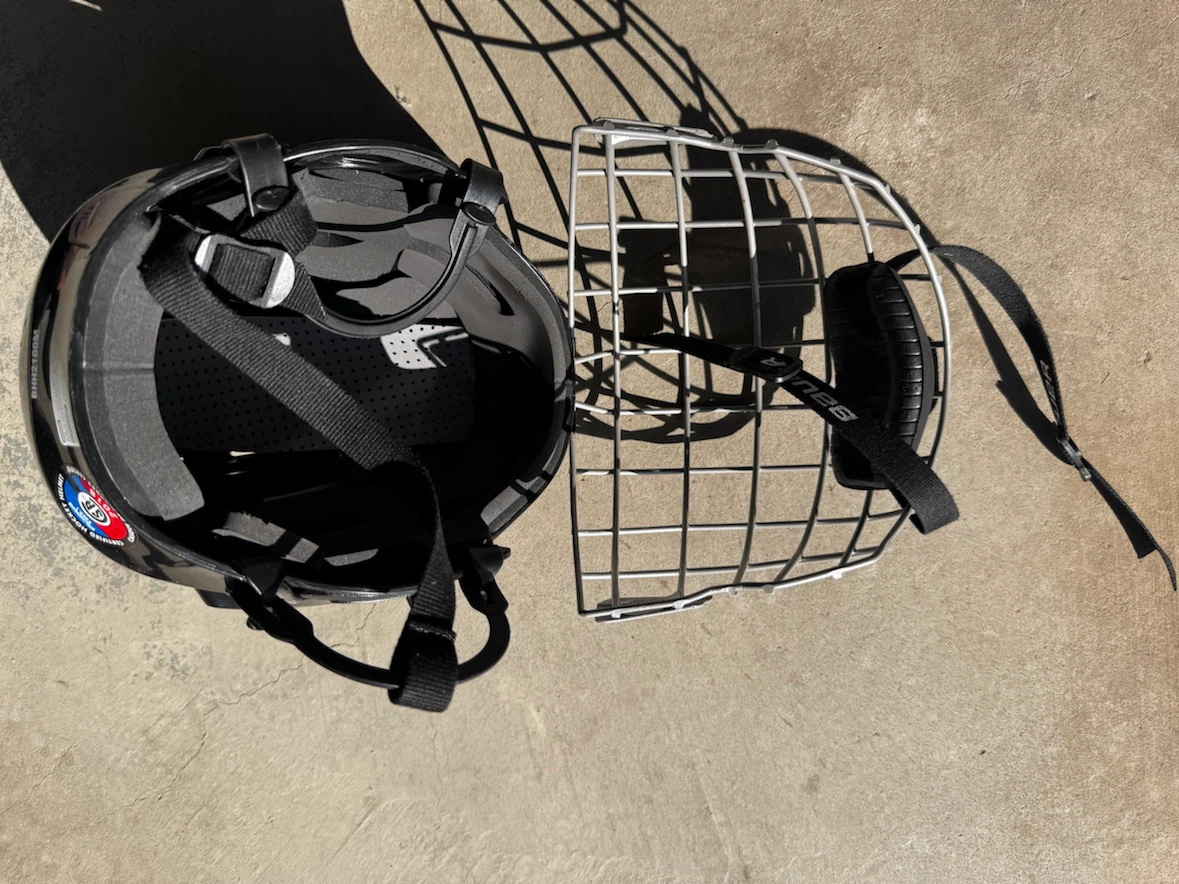 Bauer Hockey Helmet with Cage - photo 5
