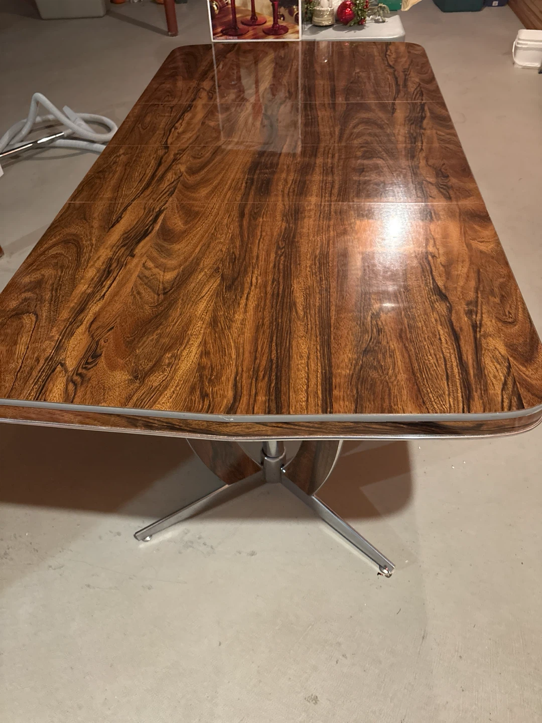 Vintage Wood Grain Dining Table - photo 2