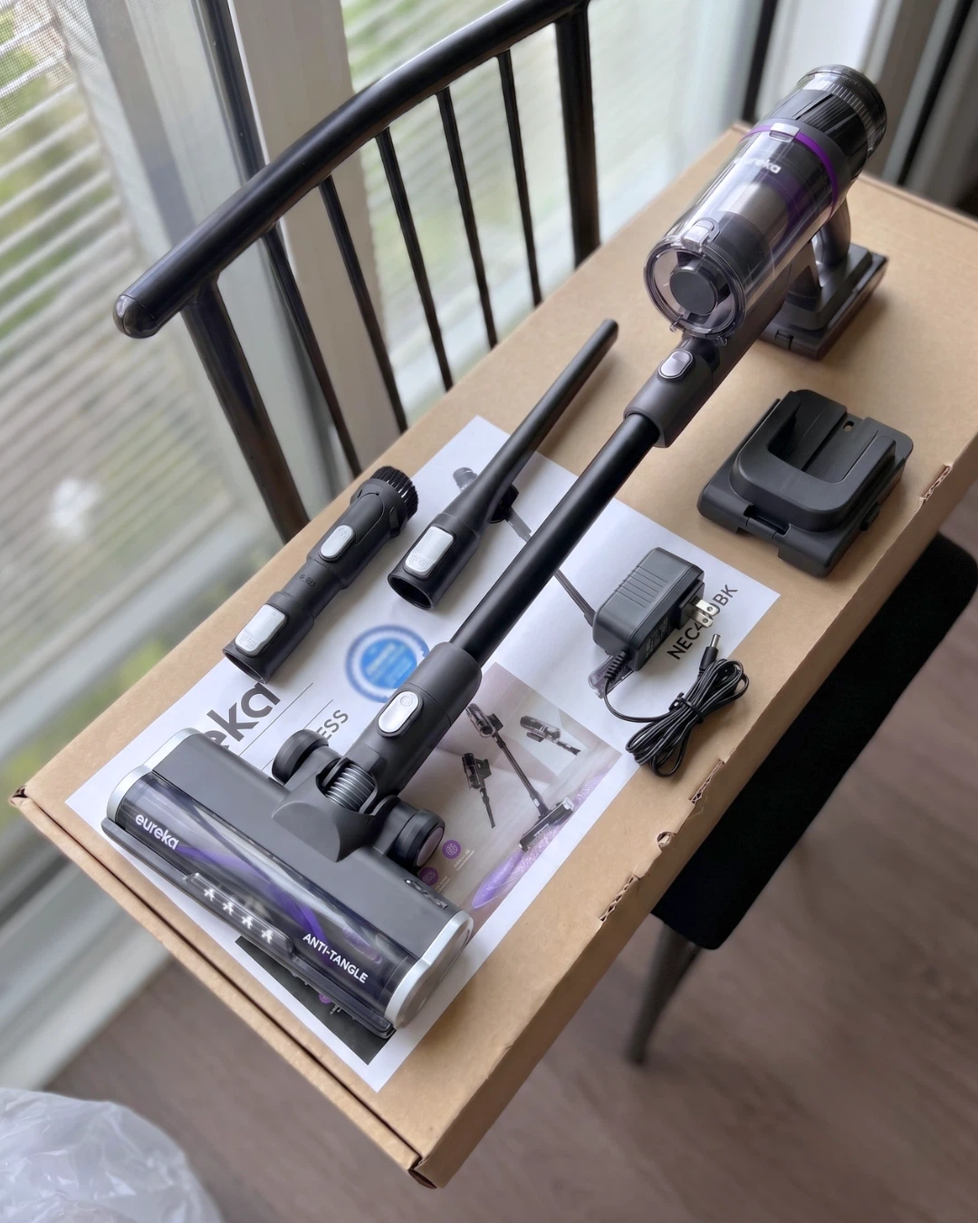 New Eureka Reactisense Full-Size Cordless Stick Vacuum NEC440BK