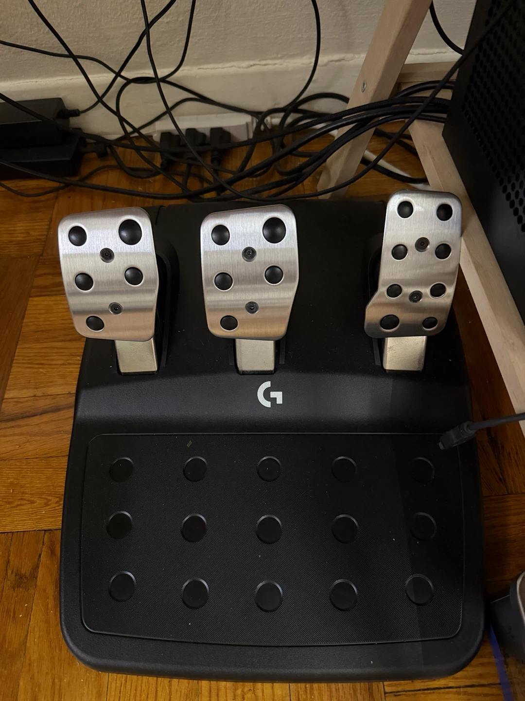 Logitech G923 Racing wheel and pedals - photo 2
