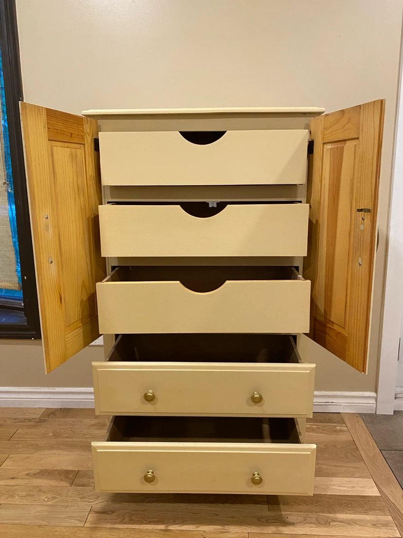 Solid Pine Wood Off White / Ivory Dresser (CAN DELIVER) - photo 2