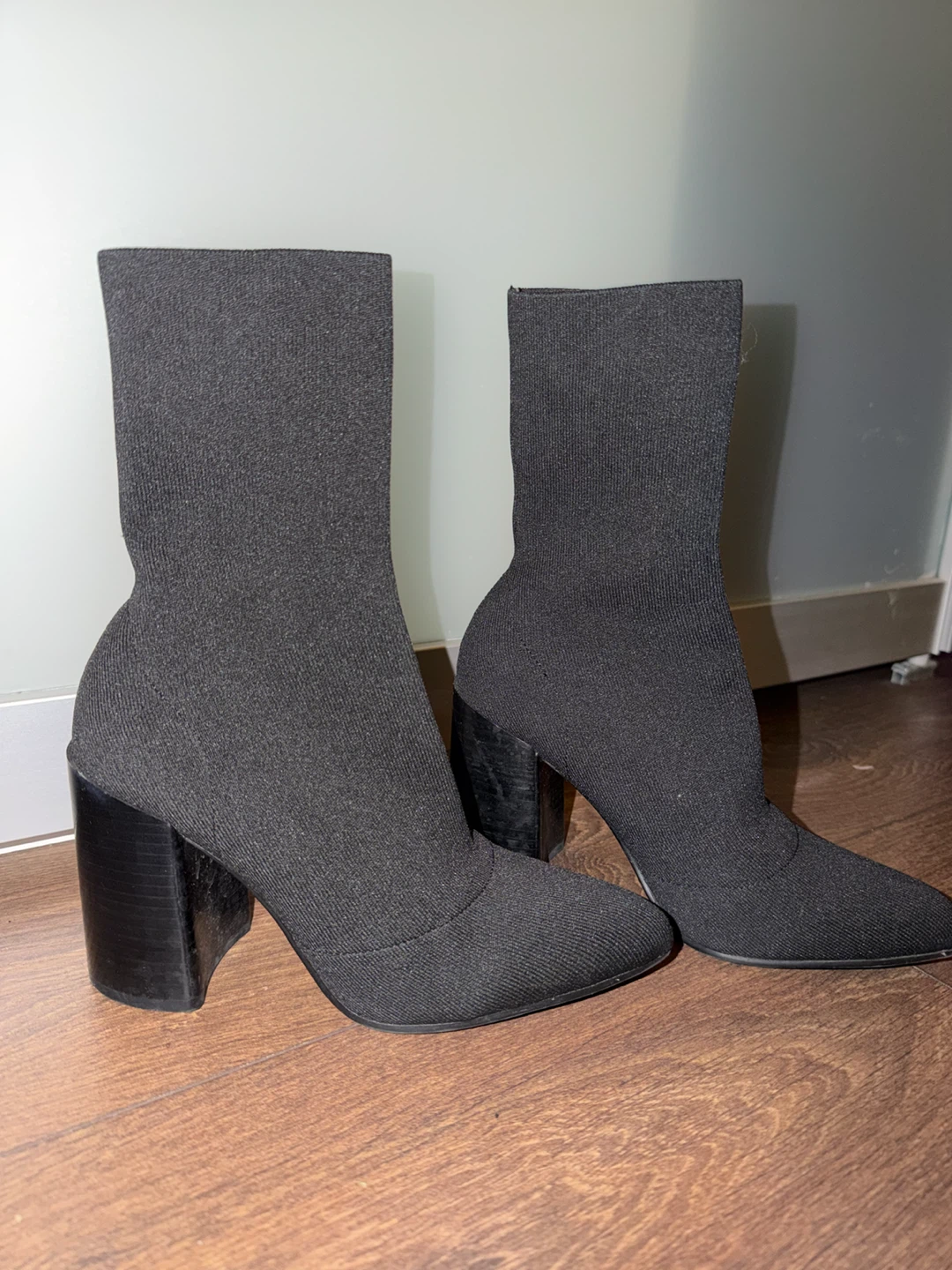 Black sock boots with block heel - photo 2