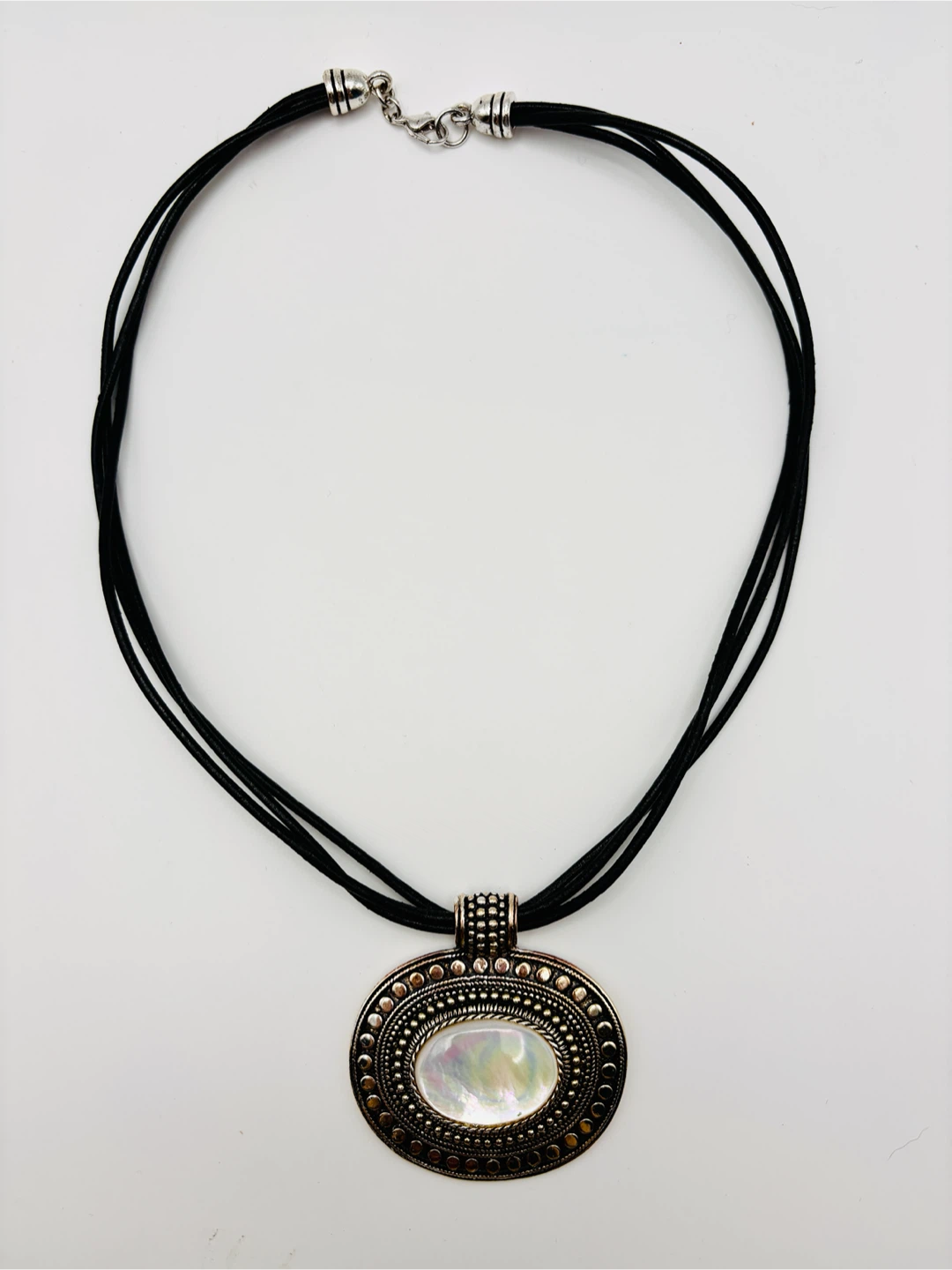 Silver Tone Oval Pendant Necklace with Faux Pearl - photo 5