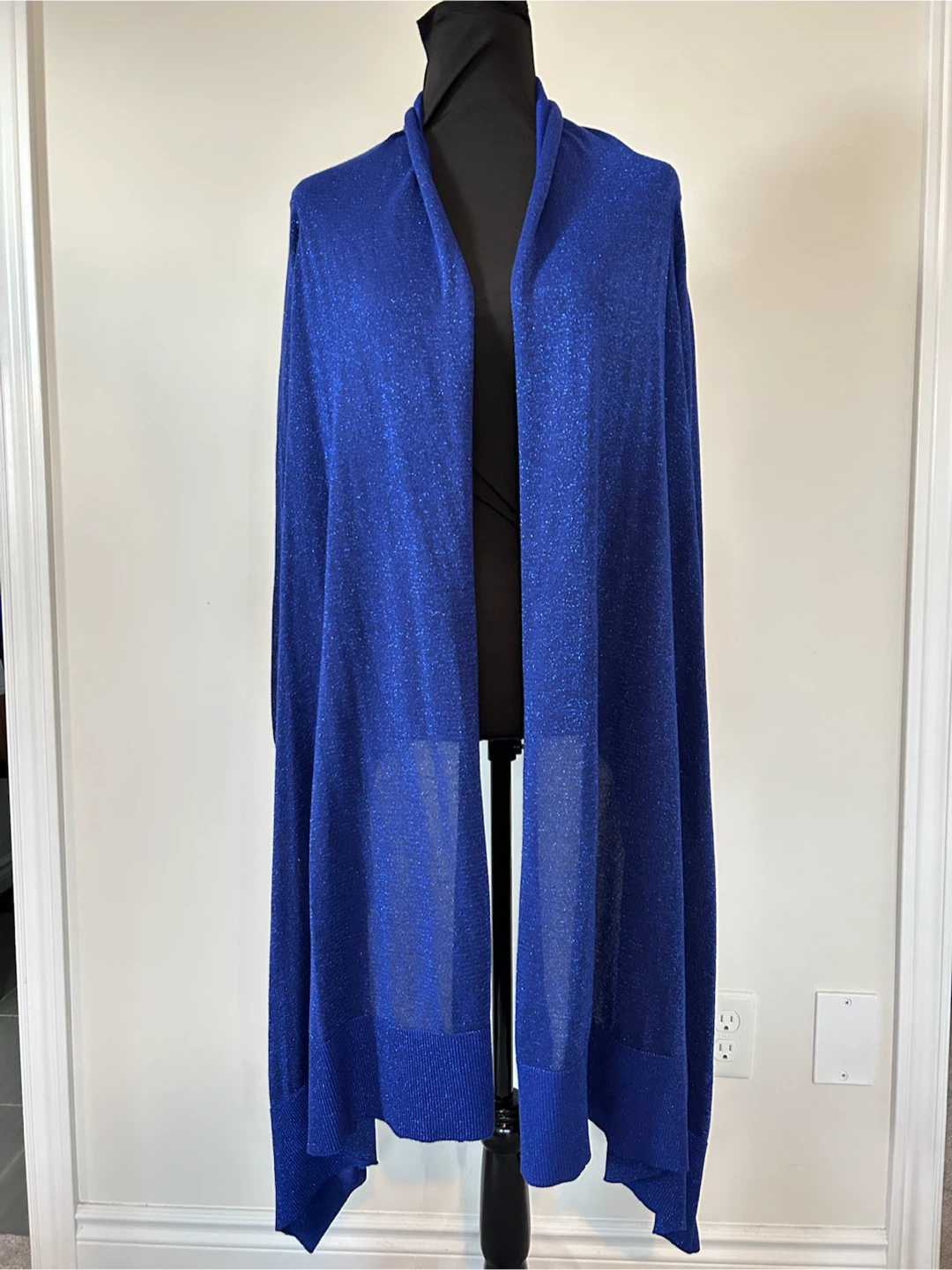 M - DKNY NEW! Sparkly Blue Cardigan