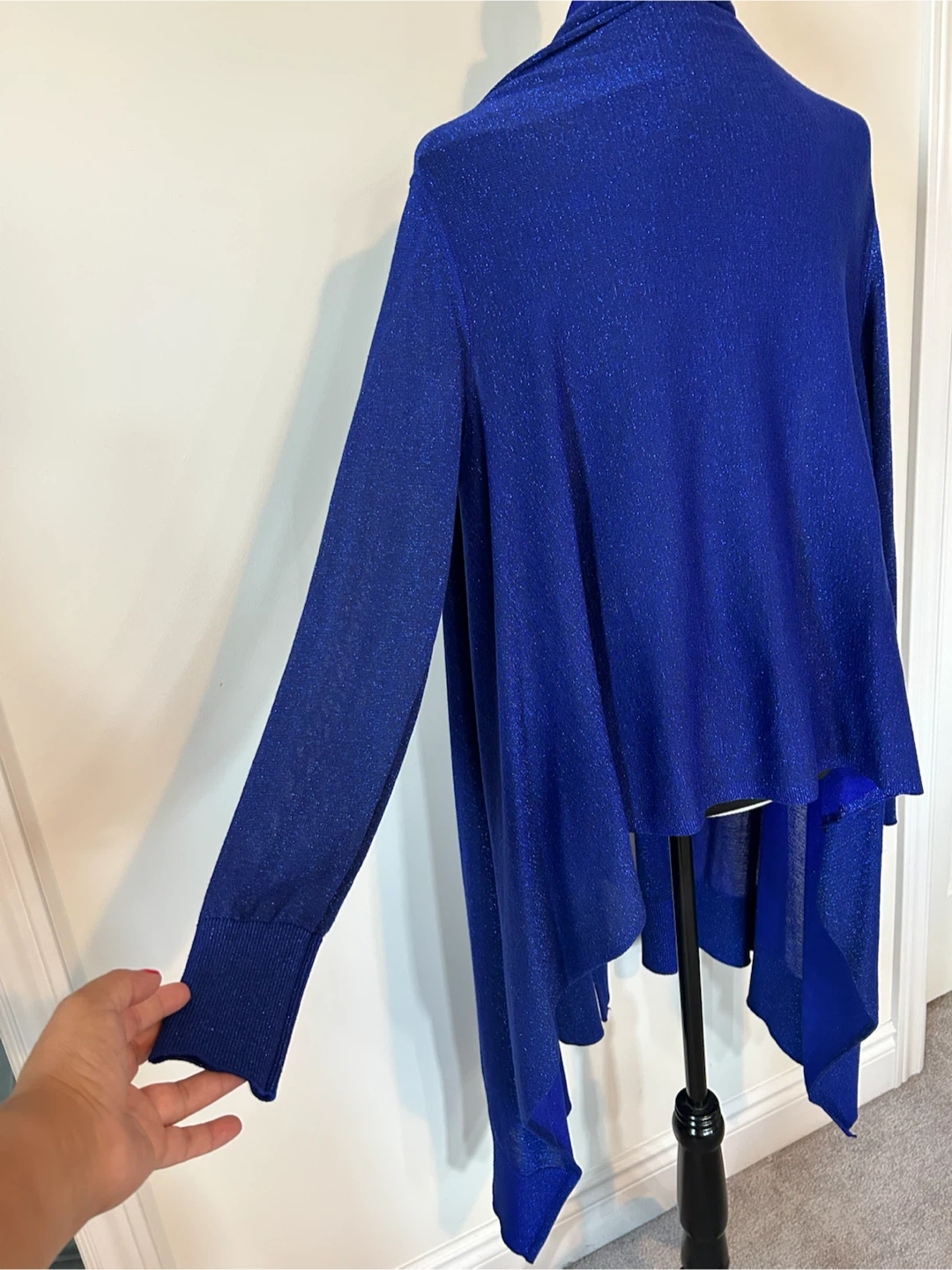 M - DKNY NEW! Sparkly Blue Cardigan - photo 4