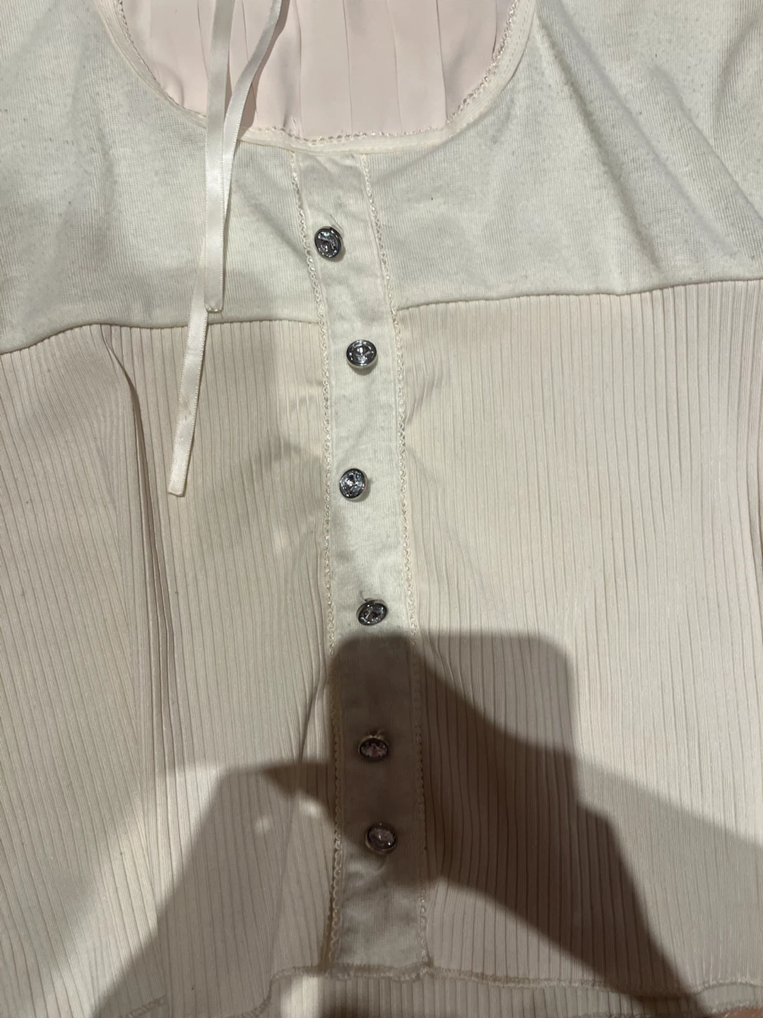 Cream ribbed button-up top with lace trim - photo 2