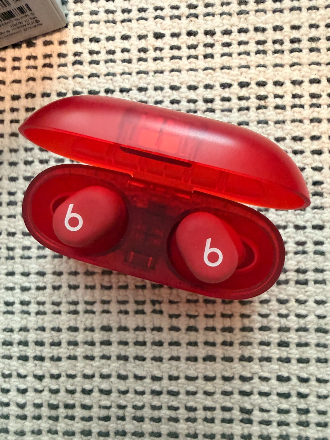 Beats Solo Buds - photo 2
