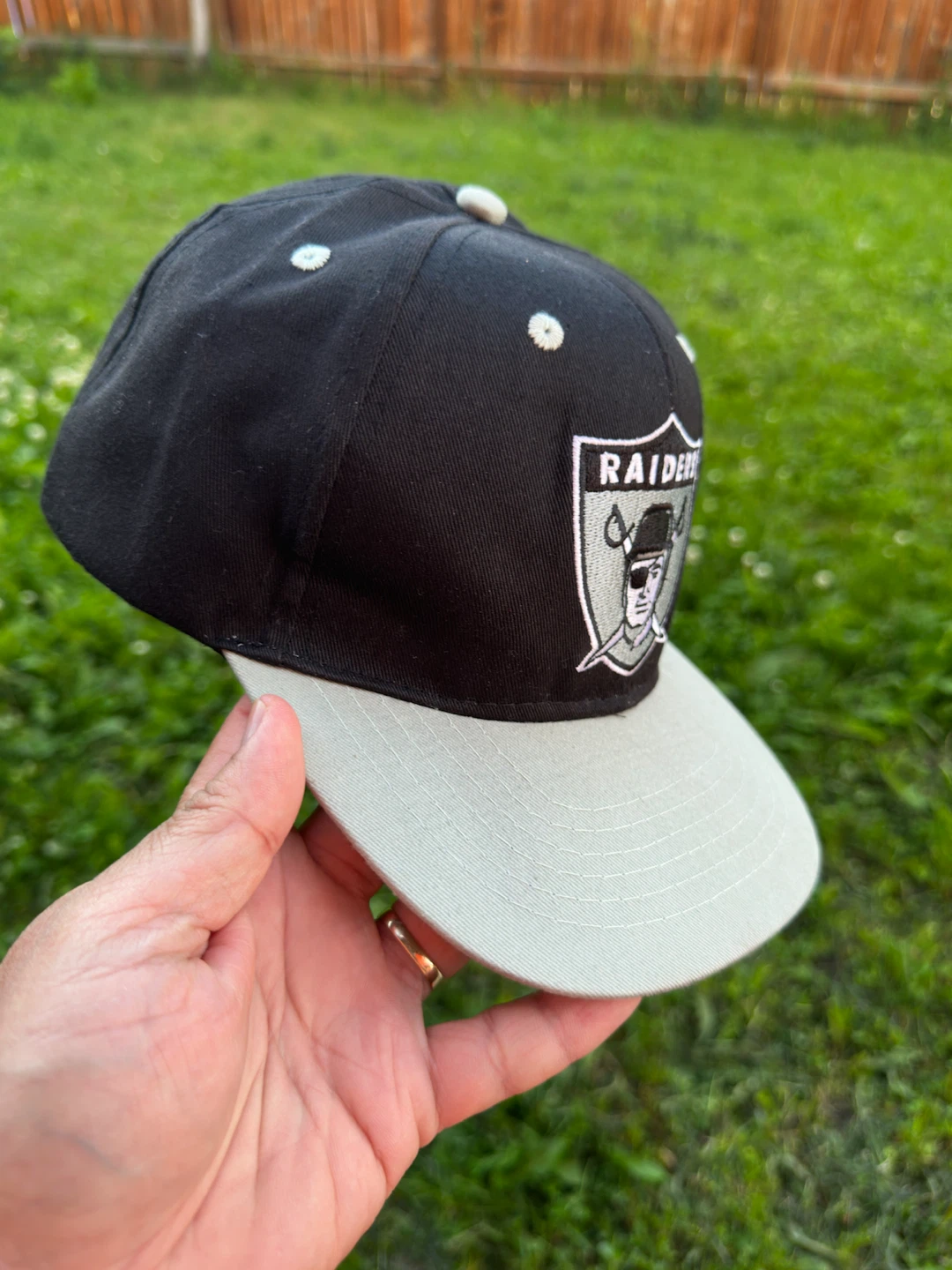 Las Vegas Raiders Cap - photo 2