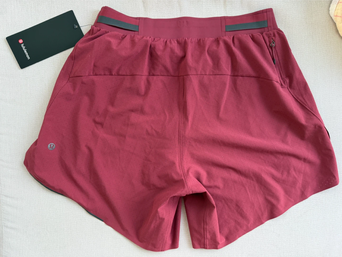 Lululemon Fast and Free Short 6" Lined - photo 2