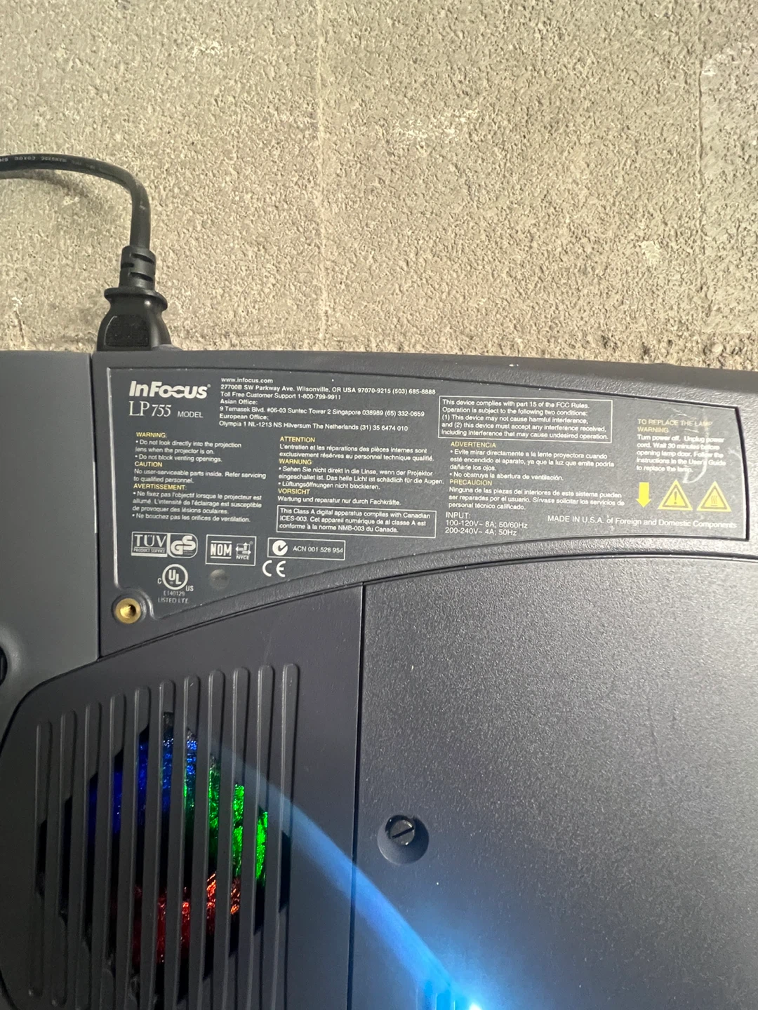 InFocus LP755 Projector with Carrying Case - photo 3