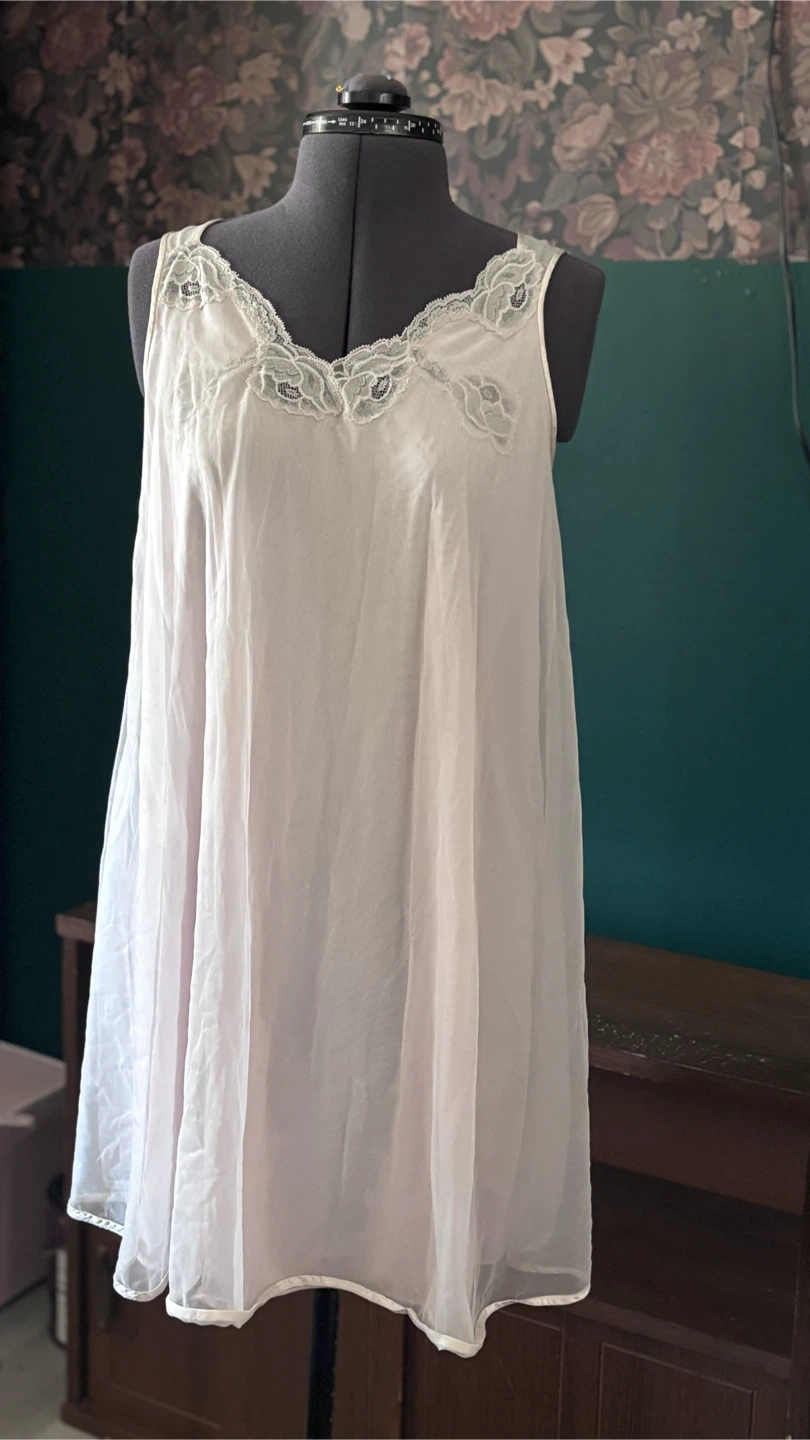 White sheer nightgown and robe set