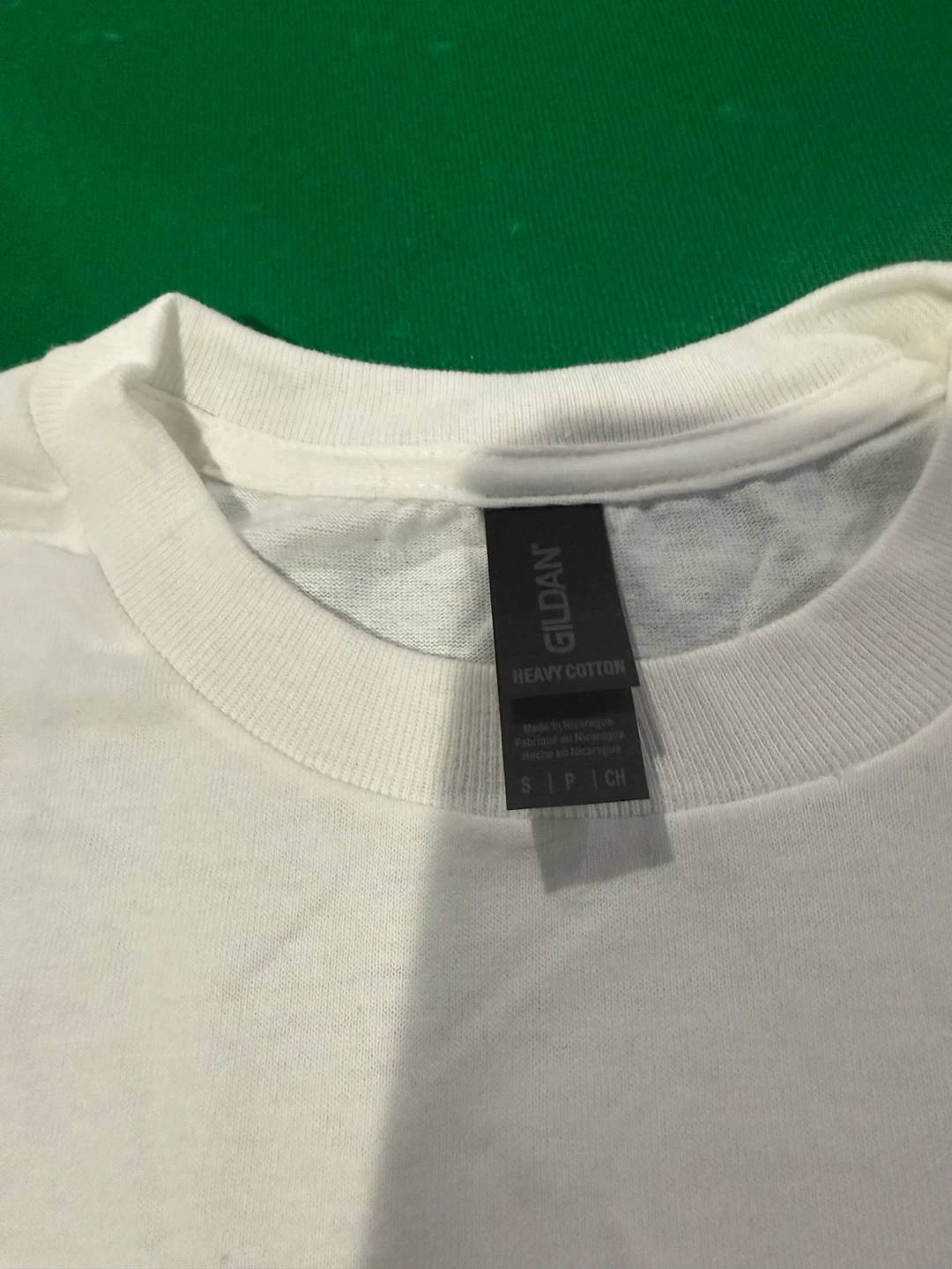 Gildan Heavy Cotton T-Shirt Kuromi Graphic White Size S - photo 2