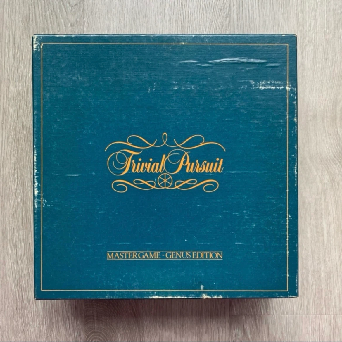 Vintage Trivial Pursuit game - photo 2