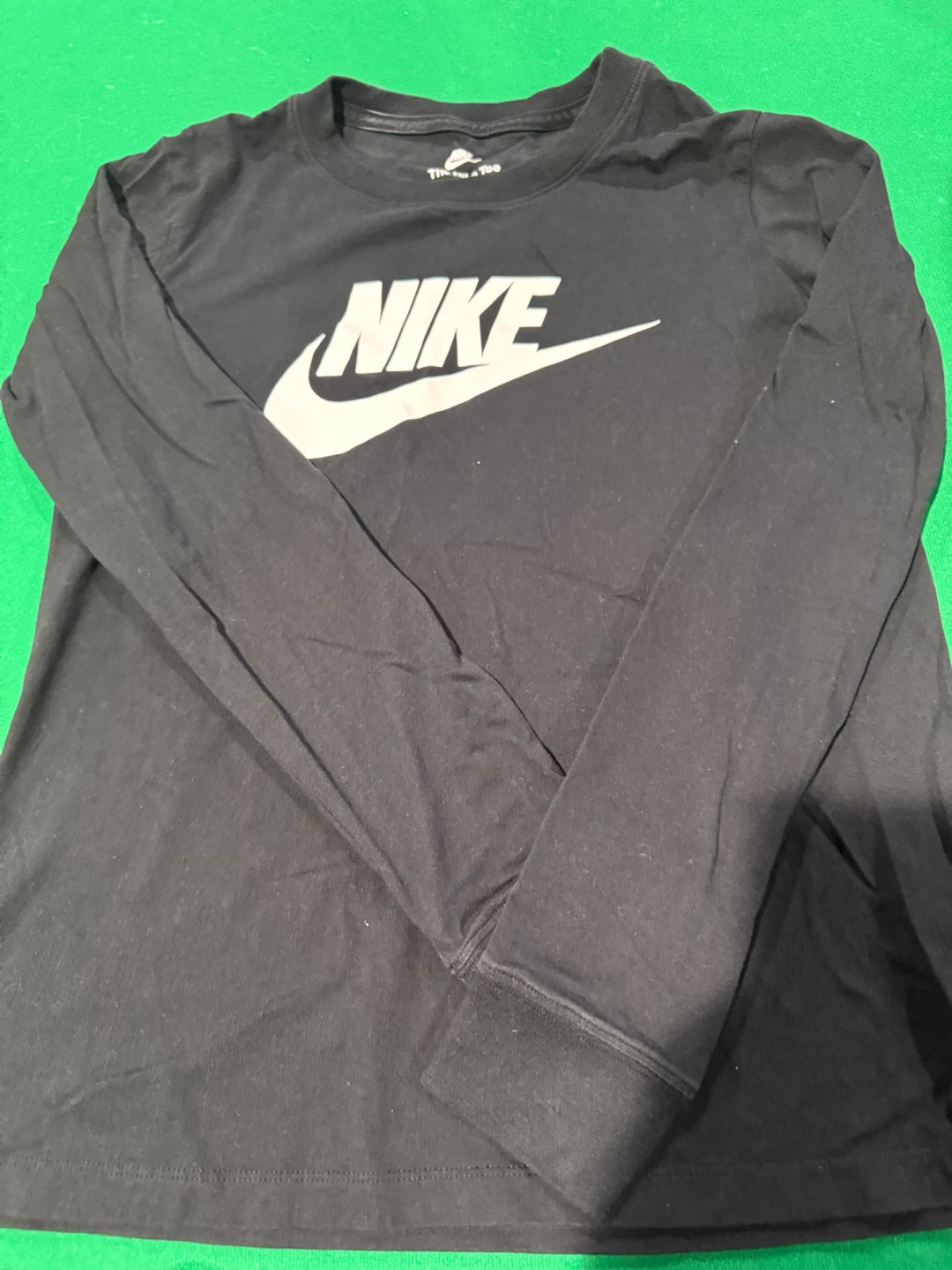 Nike Long Sleeve T-Shirt