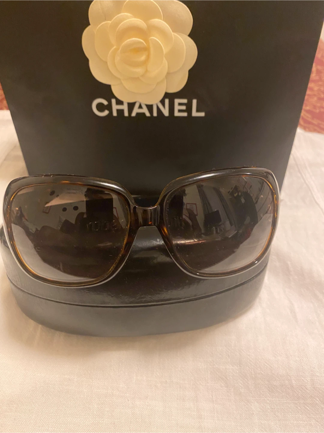 Oversized vintage Gucci Tortoiseshell Sunglasses
