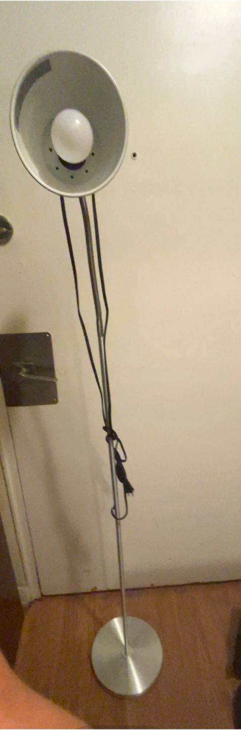 Metal Floor Lamp - photo 2