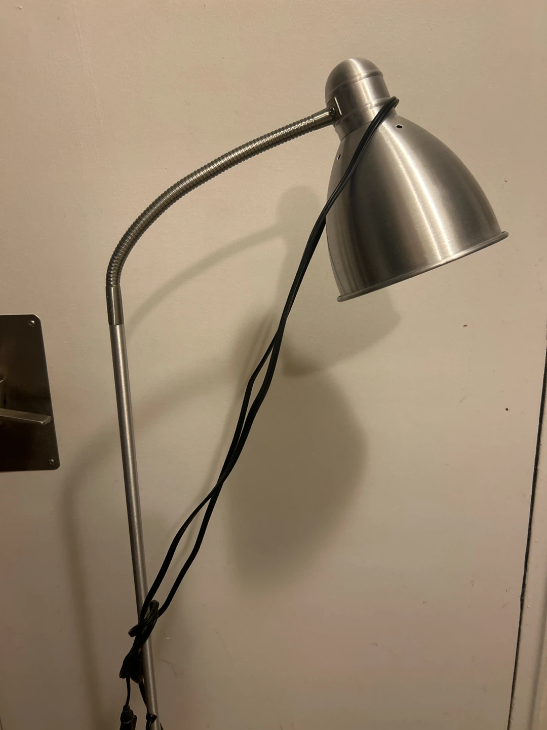 Metal Floor Lamp - photo 3