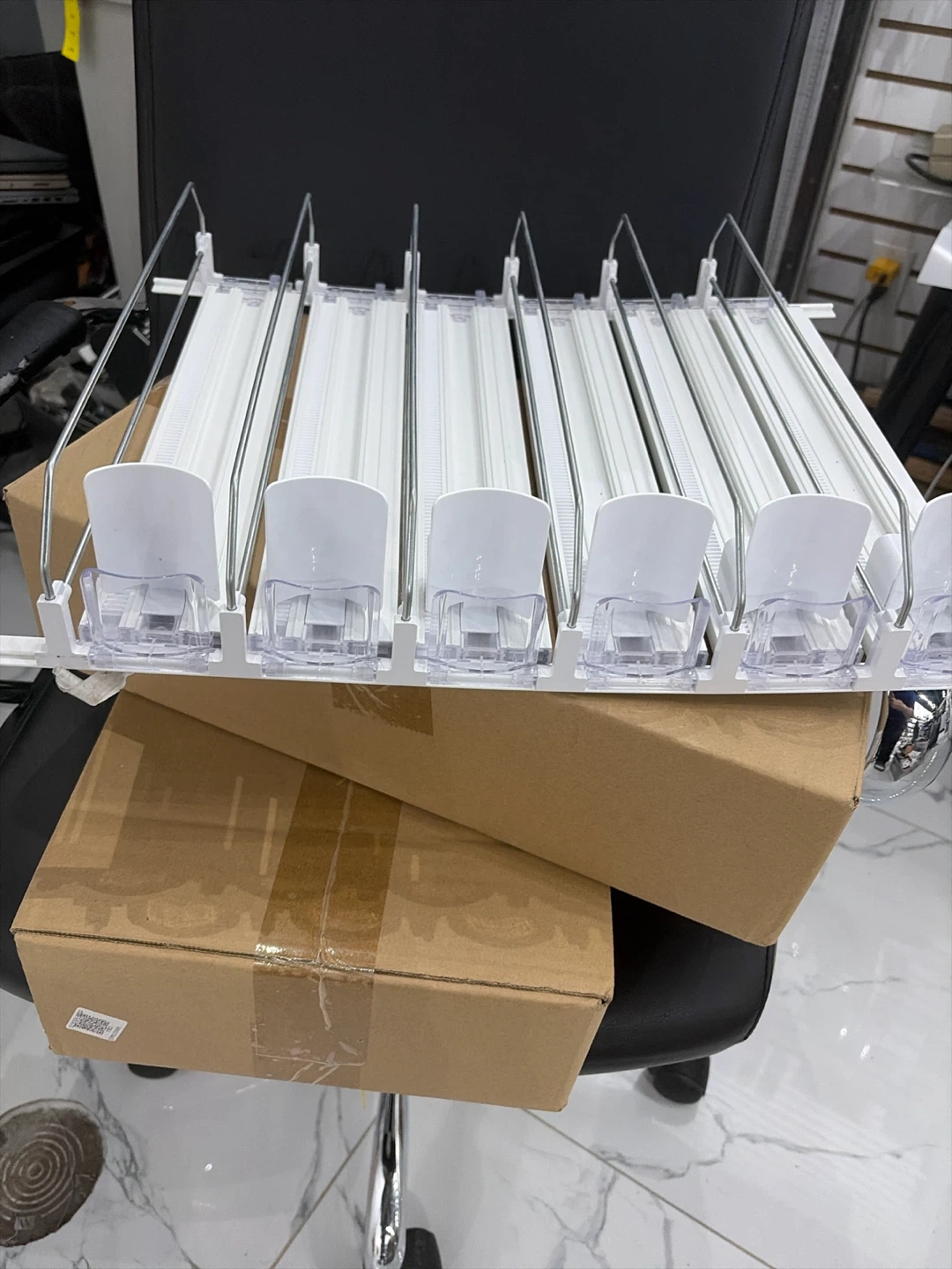 White 5-Tier Retractable Beverage Rack - photo 2