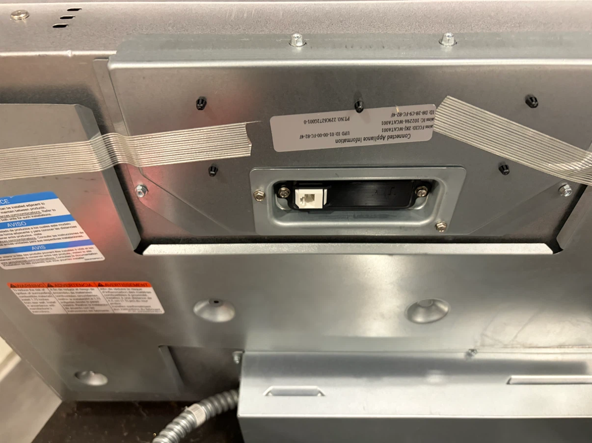 Cafe NEW open box drop in electric stovetop cep90301tbb - photo 5