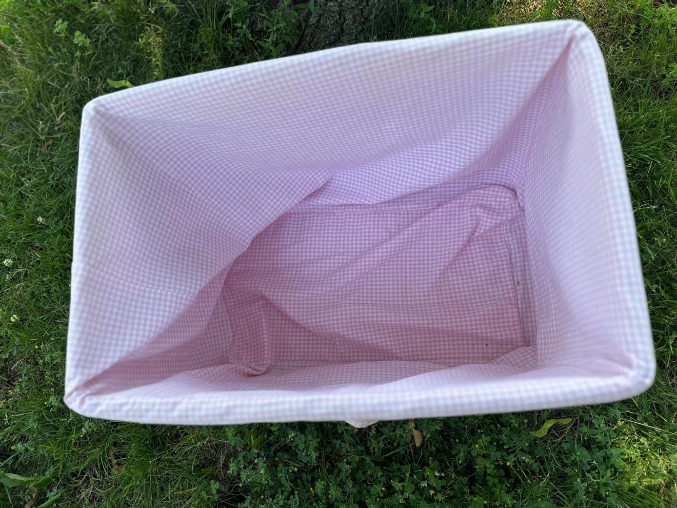 Pottery Barn: Wicker Storage Basket with Lid - photo 2