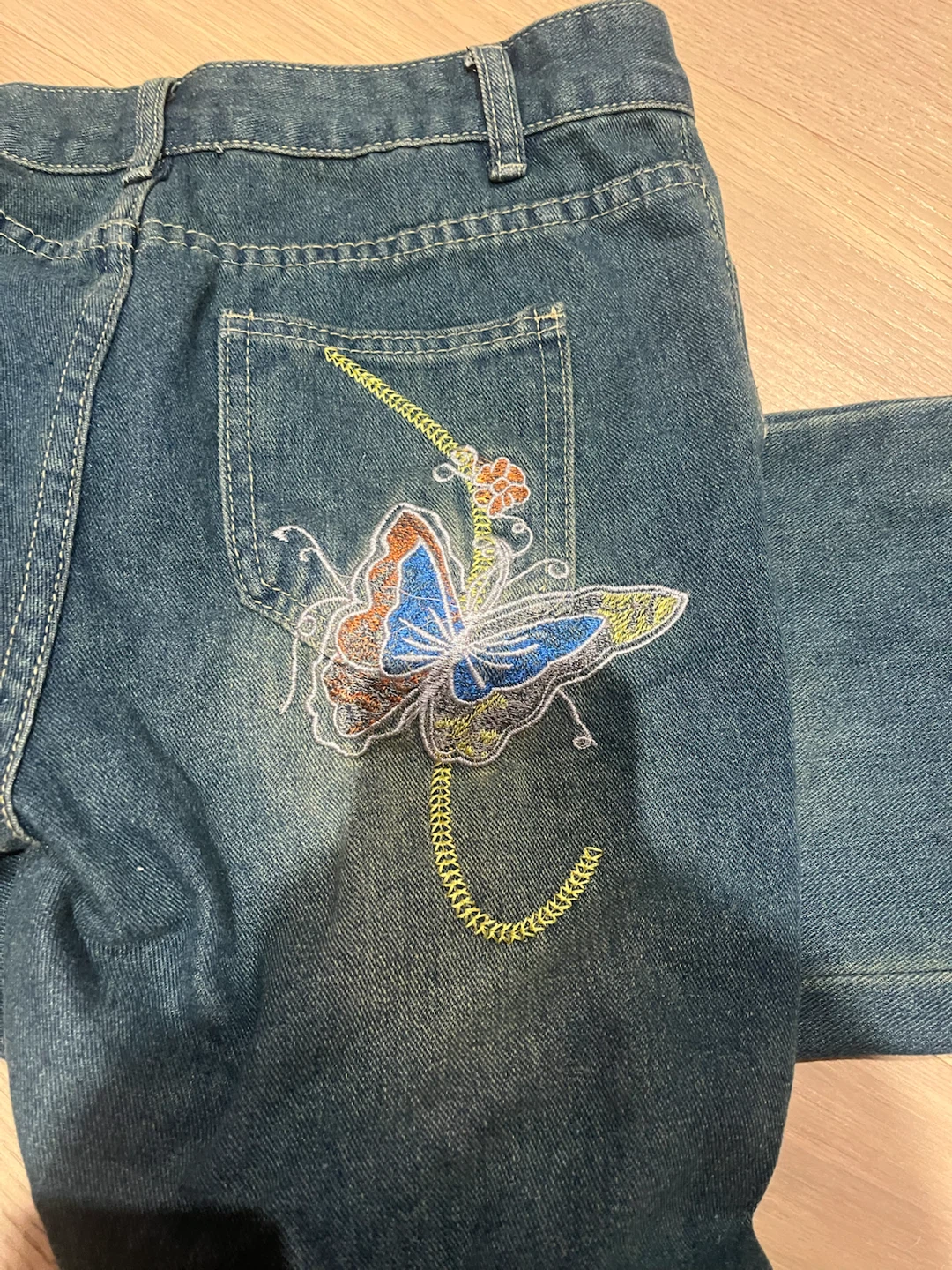 Embroidered Butterfly Jeans - Size S - photo 5