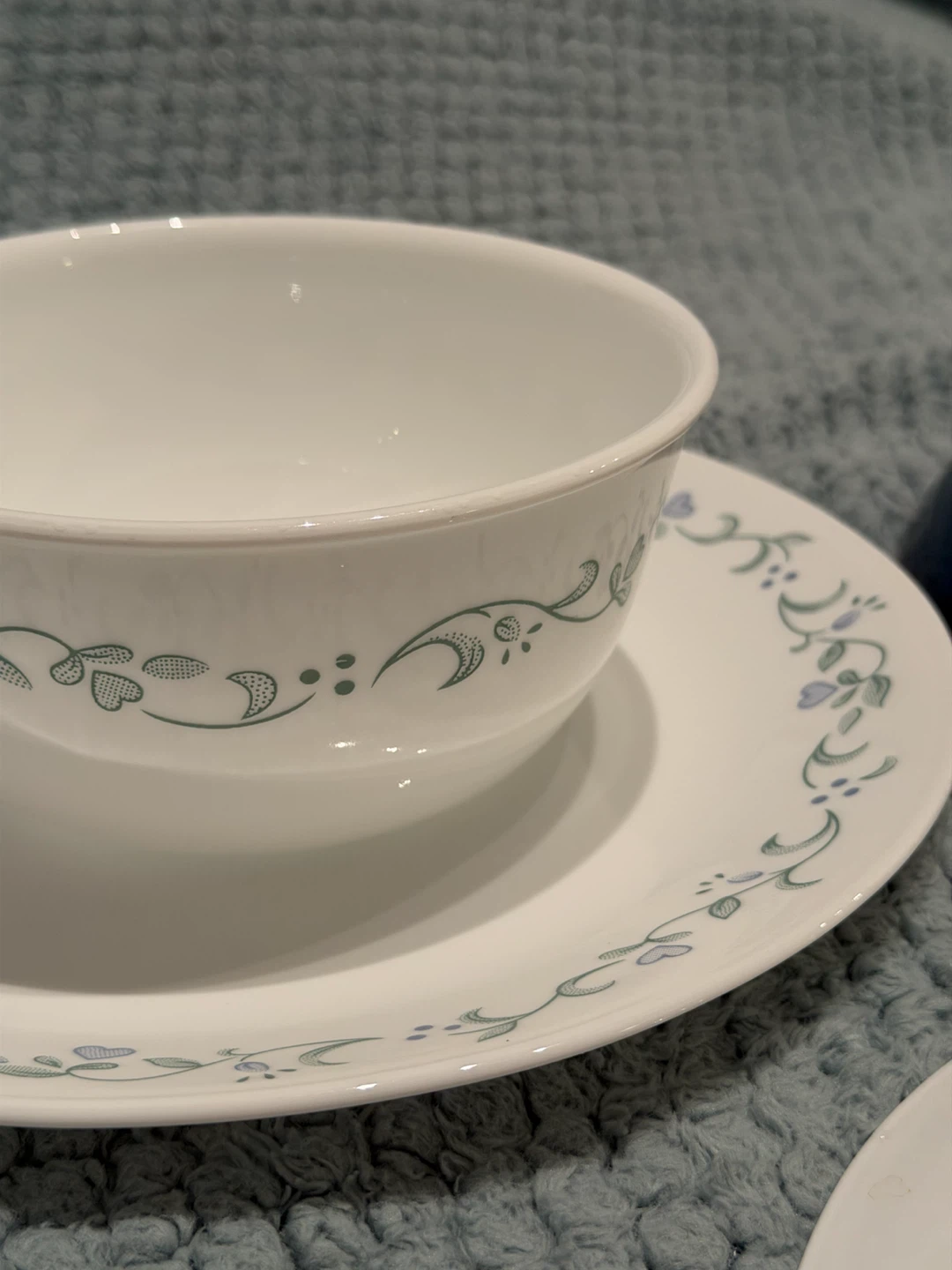 Corelle Dinnerware Set - photo 4