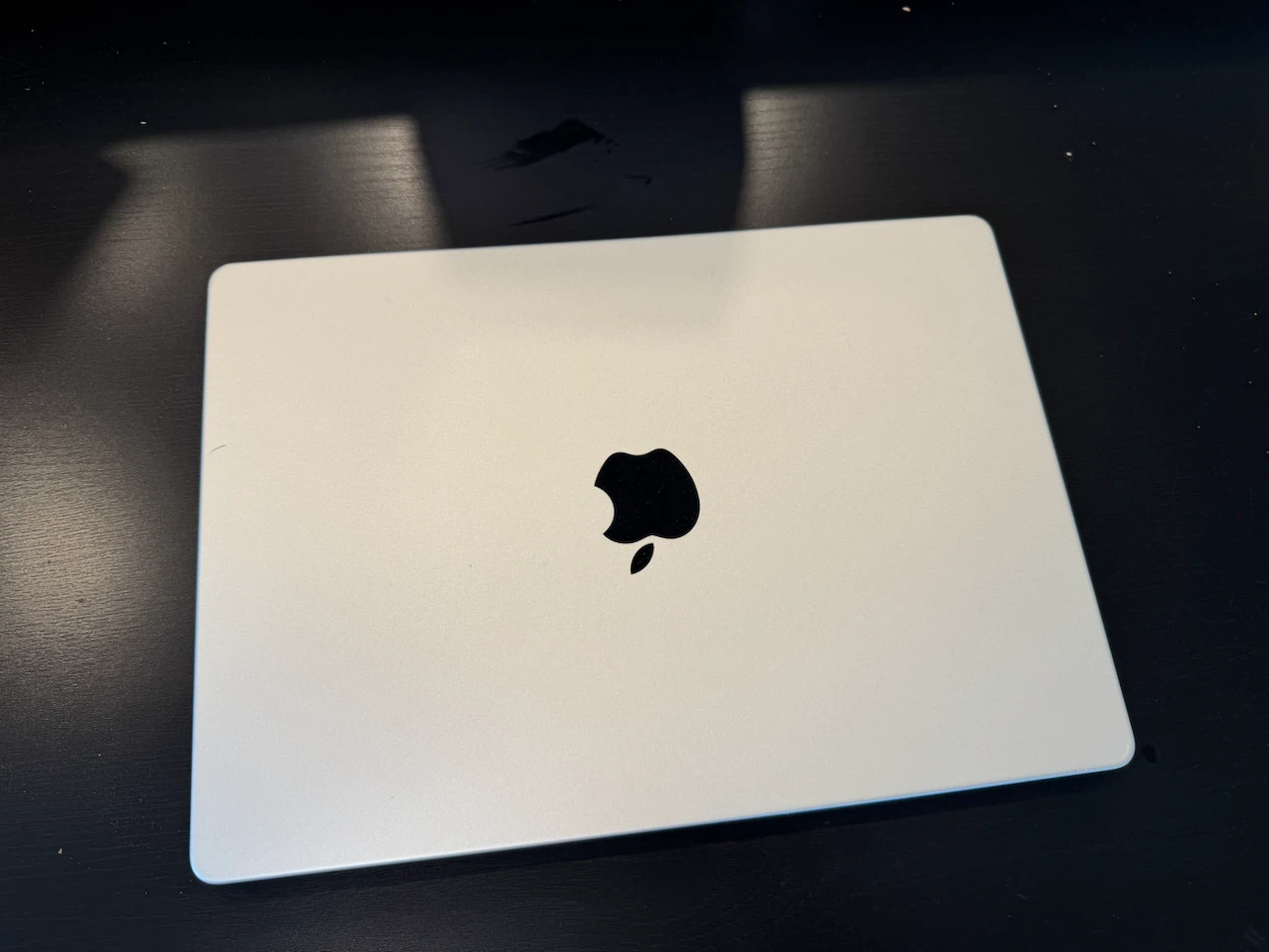 MacBook Pro M1 Pro 14 inch - photo 2